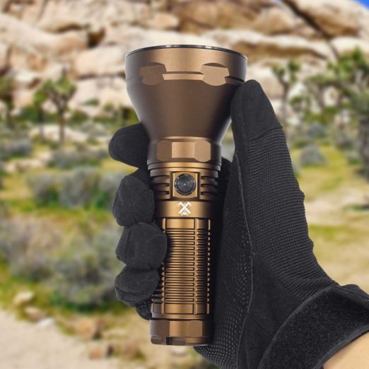 ThruNite Catapult Pro Rechargeable Compact Long Throw Flashlight (2713 Lumens, 1005 Metres)