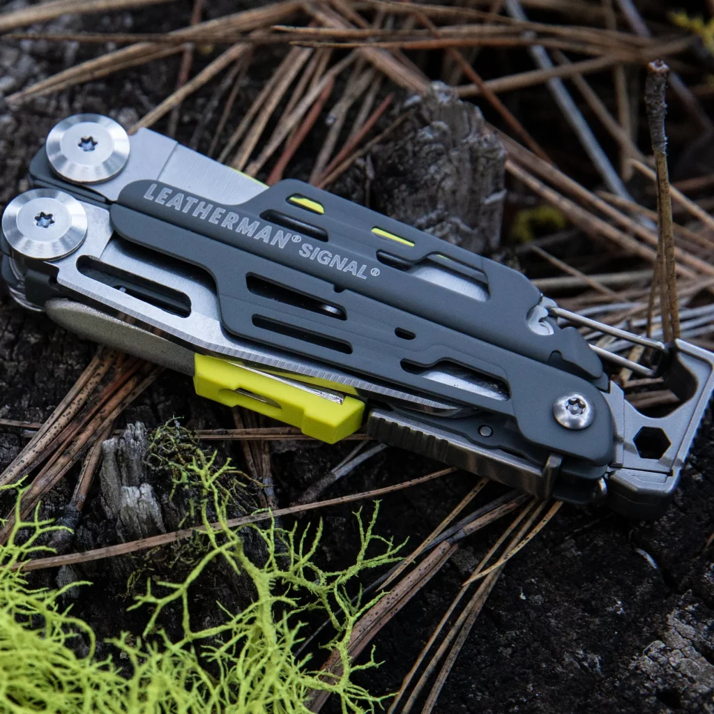 Leatherman Signal Grey Multitool